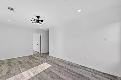 1926 Blue Water Highway, Surfside Beach, TX 77541 - Photo 28