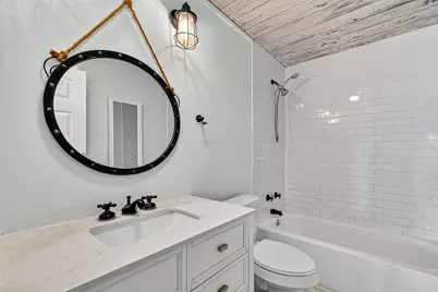 1926 Blue Water Highway, Surfside Beach, TX 77541 - Photo 34