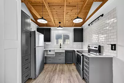 1926 Blue Water Highway, Surfside Beach, TX 77541 - Photo 16