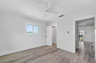 1926 Bluewater Hwy, Surfside Beach, TX 77541 - Photo 36