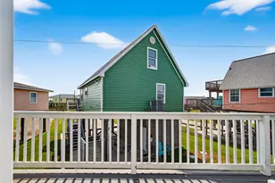 1926 Bluewater Hwy, Surfside Beach, TX 77541 - Photo 44