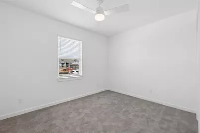 556 Day Station Drive, Dayton, TX 77535 - Photo 6