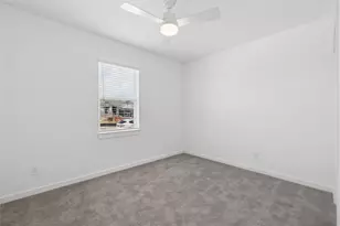 556 Day Sta Dr, Dayton, TX 77535 - Photo 6