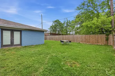 3227 Cliffdale Street, Houston, TX 77091 - Photo 8