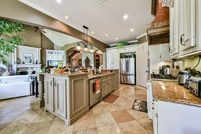 7603 Catalina Island Drive, Katy, TX 77494 - Photo 12