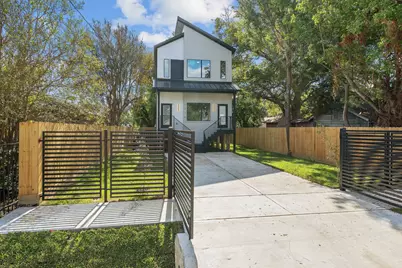 1216 Johnston Street #A/B, Houston, TX 77022 - Photo 2