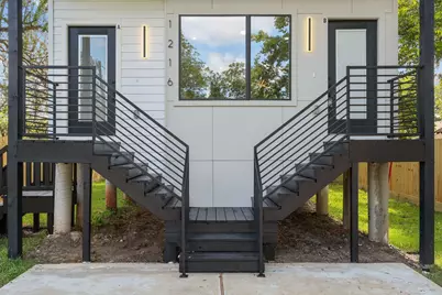 1216 Johnston Street #A/B, Houston, TX 77022 - Photo 4