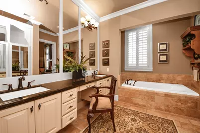 1406 Lake Pointe Parkway, Sugar Land, TX 77478 - Photo 18