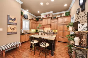 1406 Lake Pointe Pkwy, Sugar Land, TX 77478 - Photo 10