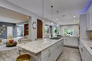 12654 Briar Patch Rd, Houston, TX 77077 - Photo 10