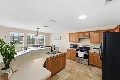 3602 Twisted Brook Drive, Houston, TX 77053 - Photo 6