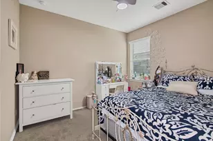 3215 W Trail Dr, Pearland, TX 77584 - Photo 32