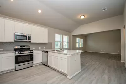 8418 Beacon Bay Circle, Baytown, TX 77523 - Photo 8