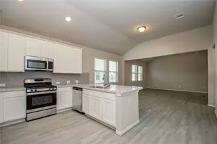 8418 Beacon Bay Cir, Baytown, TX 77523 - Photo 8