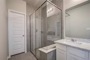 8418 Beacon Bay Cir, Baytown, TX 77523 - Photo 36