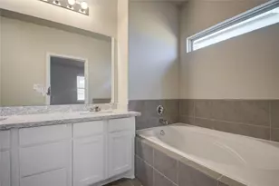 8418 Beacon Bay Cir, Baytown, TX 77523 - Photo 34