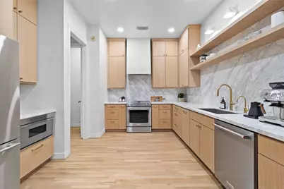 3379 Bellefontaine Street, Houston, TX 77025 - Photo 2
