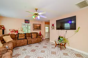 6039 Lark Haven Ln, Houston, TX 77085 - Photo 10