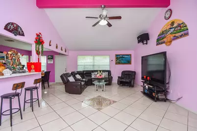 7926 Westington Lane, Houston, TX 77040 - Photo 10