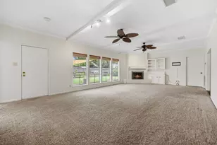 1307 Creek Hollow Dr, Seabrook, TX 77586 - Photo 8