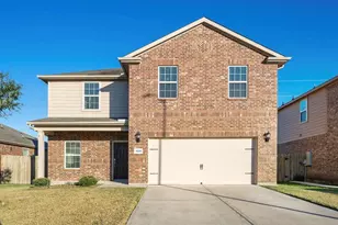 9439 Grand Spark Dr, Rosharon, TX 77583 - Photo 1