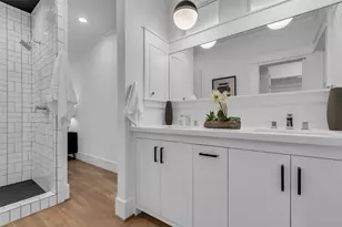 904 Willard St, Houston, TX 77006 - Photo 26