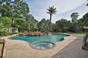 12923 Hunterfield Dr, Cypress, TX 77429 - Photo 2