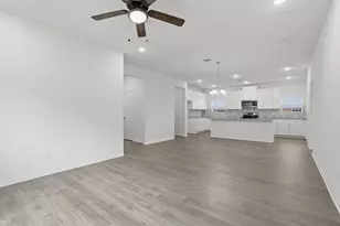 2815 Pne Est Ln, Houston, TX 77014 - Photo 14