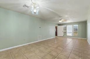 831 Terryhollow St, Channelview, TX 77530 - Photo 2