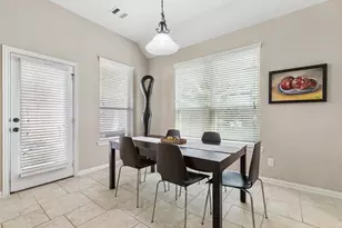126 S Sawbridge Cir, Spring, TX 77389 - Photo 8