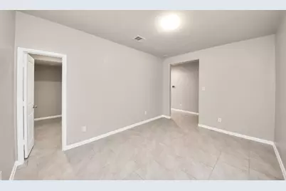 5646 Pleasant Falls Drive, Richmond, TX 77407 - Photo 12