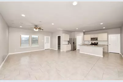 5646 Pleasant Falls Drive, Richmond, TX 77407 - Photo 16