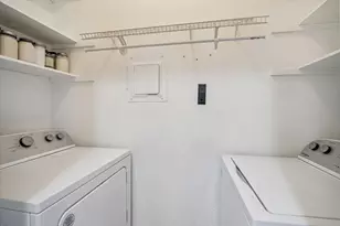 2475 Underwood St, Houston, TX 77030 - Photo 18