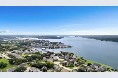 100 April Point Drive S, Conroe, TX 77356 - Photo 28