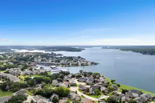 100 April Point Dr S, Conroe, TX 77356 - Photo 28