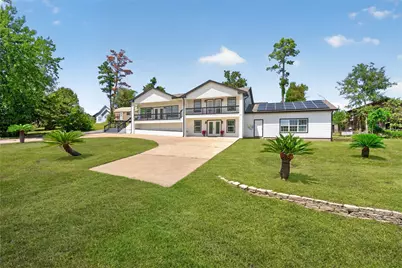 139 Laurel Cove W, Onalaska, TX 77360 - Photo 2