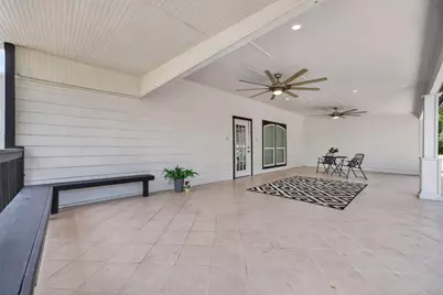 139 Laurel Cove W, Onalaska, TX 77360 - Photo 32
