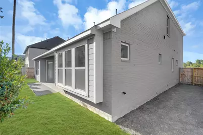 127 Chatsworth Lane, Shenandoah, TX 77384 - Photo 22