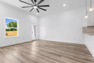 5302 San Juan Street #A/B, Houston, TX 77020 - Photo 4