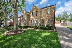 1238 Willow Branch Dr, League City, TX 77573 - Photo 2