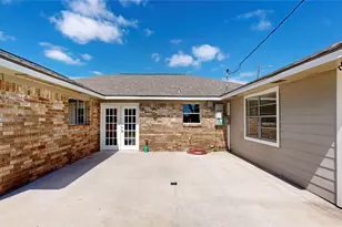 4914 29th St, Dickinson, TX 77539 - Photo 24