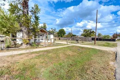4049 Lucille Street #ABC, Houston, TX 77026 - Photo 1
