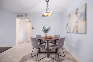10047 Westpark Dr, Houston, TX 77042 - Photo 8