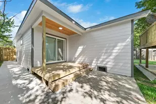 5338 Pease St, Houston, TX 77023 - Photo 24