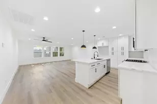 5338 Pease St, Houston, TX 77023 - Photo 6