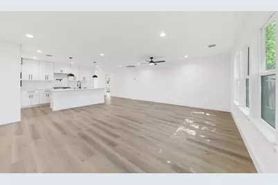 5338 Pease Street, Houston, TX 77023 - Photo 10