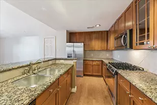 1632 W 13th St, Houston, TX 77008 - Photo 10