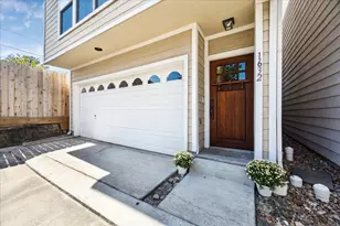 1632 W 13th St, Houston, TX 77008 - Photo 2