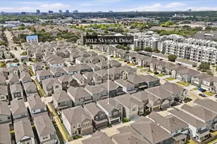 3012 Skyrock Dr, Houston, TX 77063 - Photo 26