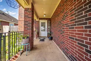 5531 Dapplewood Ln, Katy, TX 77449 - Photo 4